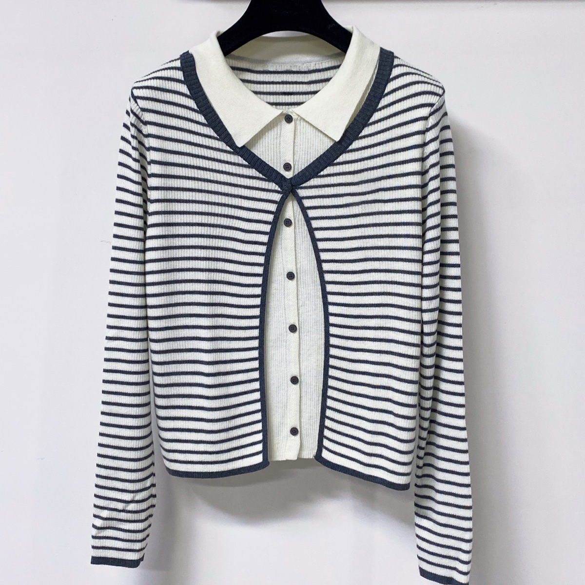 Silk Blouse - Blusa feminina de malha listrada com