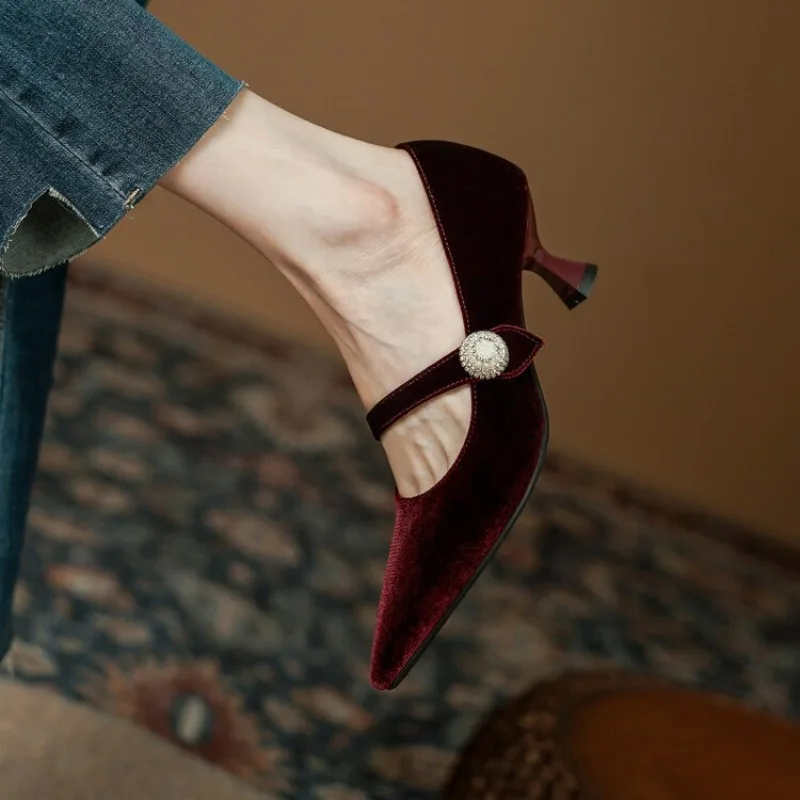 Vinho tinto apontou toe mary j - Womens Heels avaliação e preço