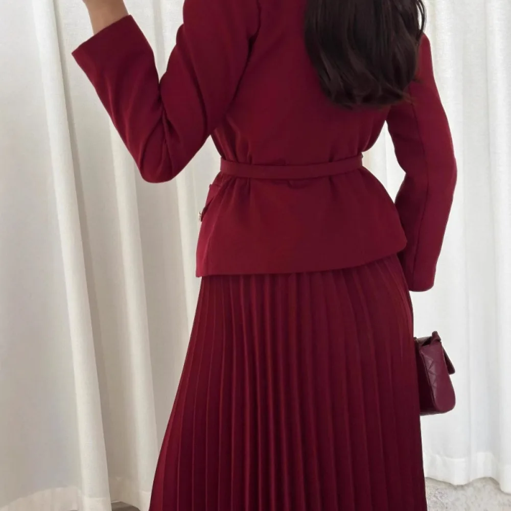 Conjunto de Saia Plissada e Bl - Womens Blazer avaliação e preço