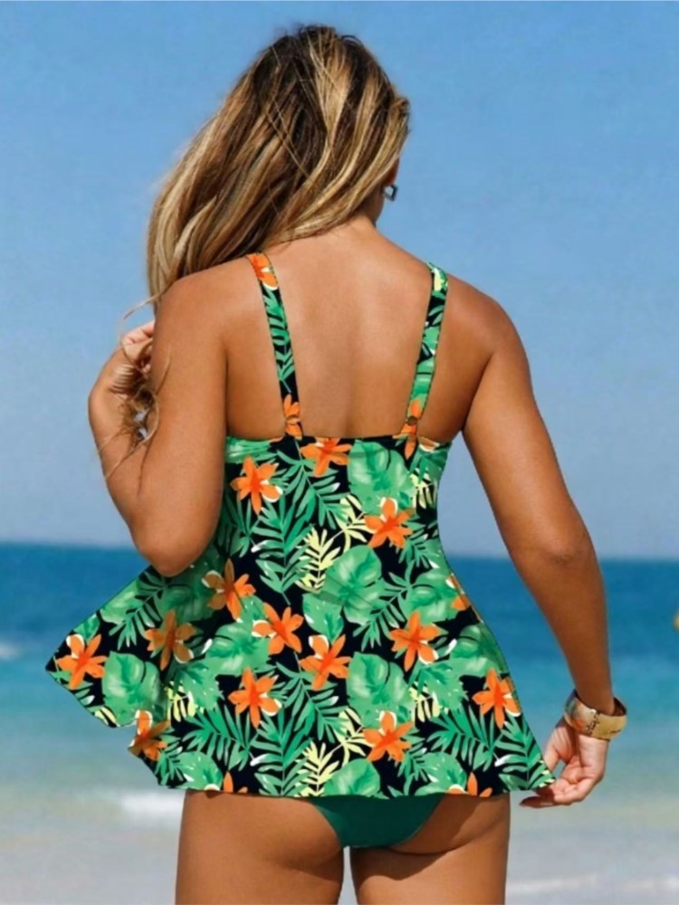 Moda Praia Feminina: Novo Conj - Womens Suit avaliação e preço